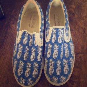 Bucketfeet pineapple slip ons